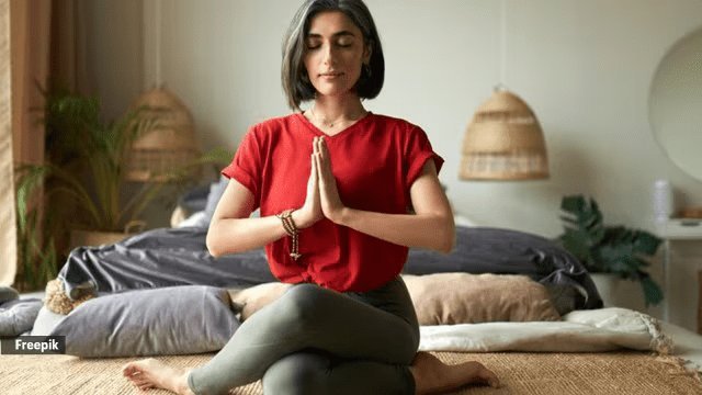 5 step-by-step meditation practices to instantly calm your anxiety