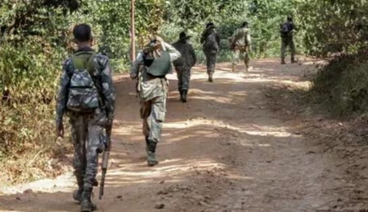 Chhattisgarh: An encounter in Abujhmarh claimed the lives of eight Maoists and one security guard.